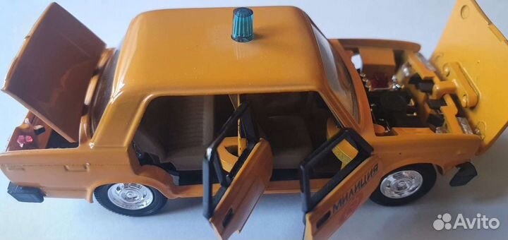Коллекционная машина ваз2105