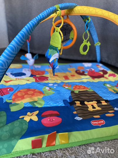 Развивающий коврик tiny love