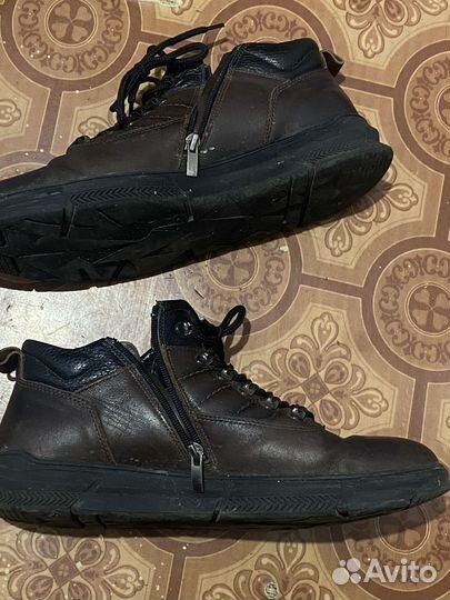 Кроссовки мужские