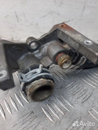 Корпус термостата Ford Focus 1.6 shda 2007