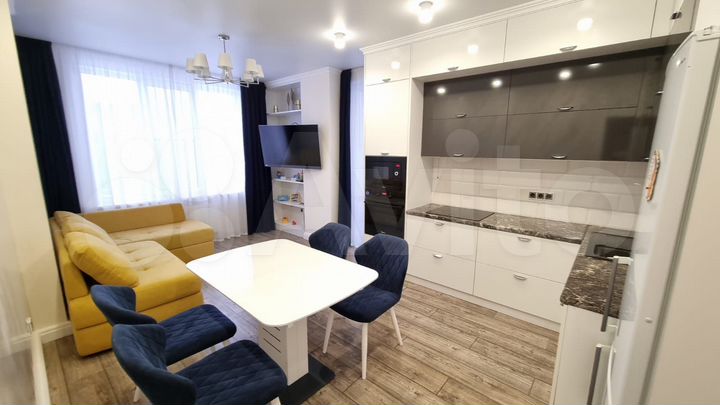 2-к. квартира, 64 м², 3/8 эт.