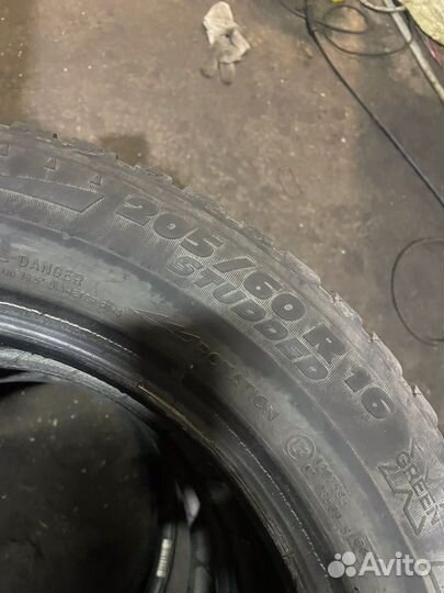 Michelin X-Ice North XIN2 205/60 R16 26F