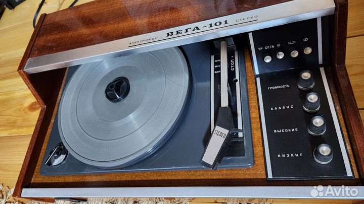 Вега 101 проигрыватель виниловых пластинок