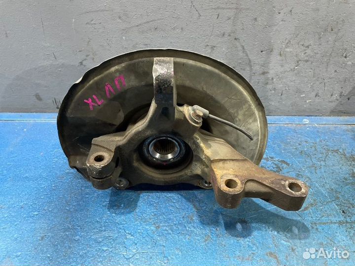 Ступица передняя левая Mitsubishi Outlander Xl CW