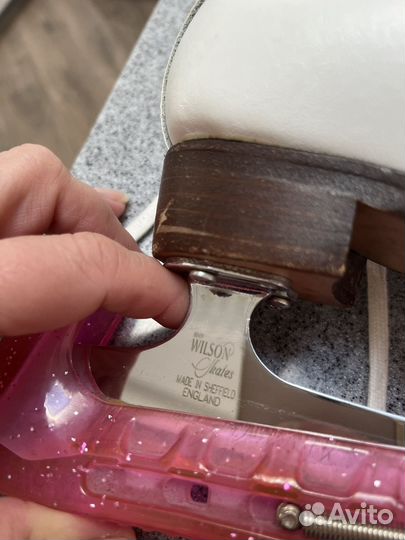 Коньки профессиональные