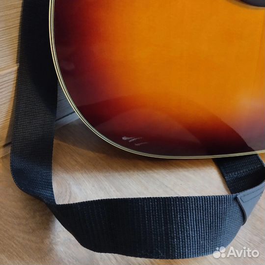 Акустическая гитара Ямаха 820 fg