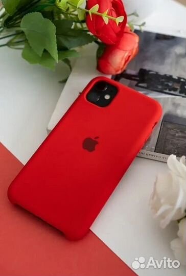 Чехол на iPhone 11