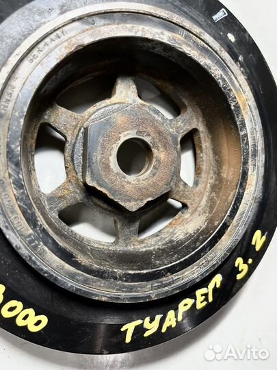 Шкив коленвала VW Tuareg 3.2