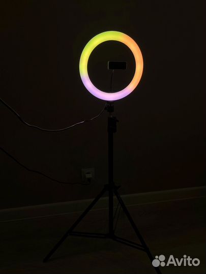 Кольцевая лампа со штативом бу 26см
