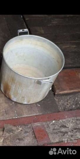 Кастрюля алюминиевая