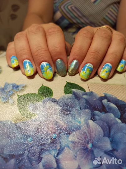 Маникюр, педикюр на реклайнере, наращивание ногтей