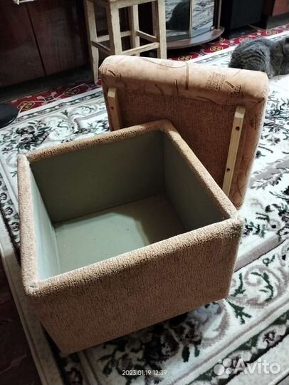 Пуфик с ящиком