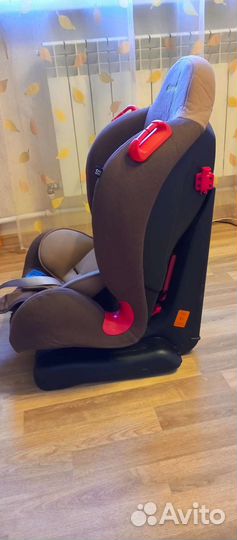 Детское автокресло