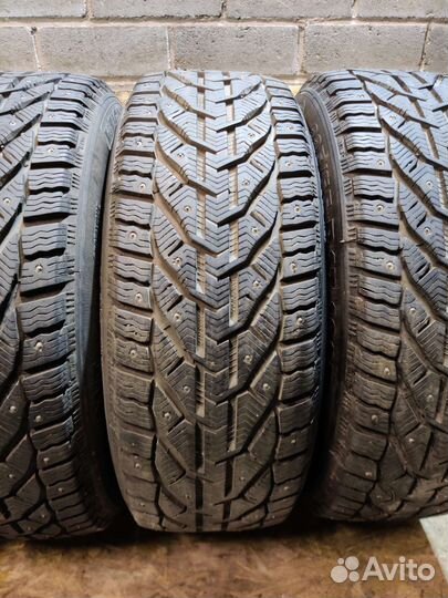 Tigar Ice 225/55 R17 101T