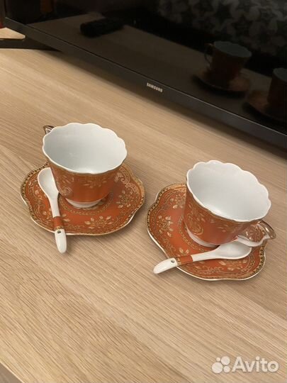 Фарфоровая чайная пара
