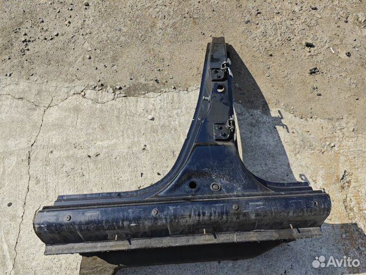 Стойка кузова левая Nissan Terrano F4RE410