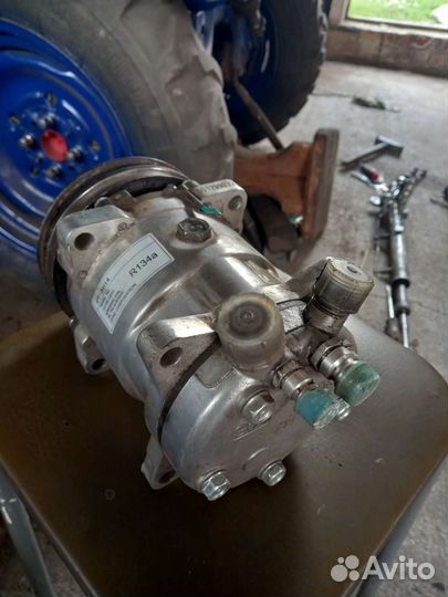Насос автомобильный компрессор реф