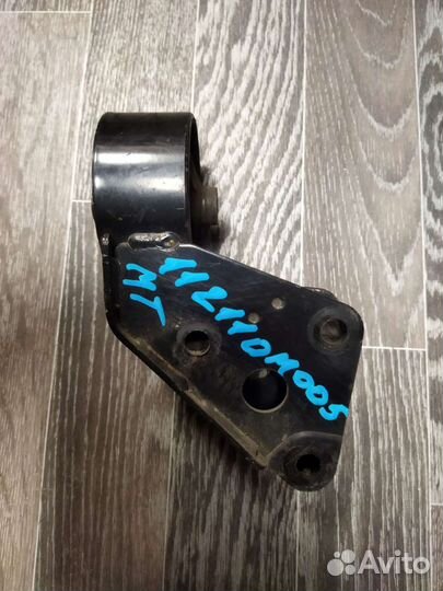 Опора МКПП Nissan SR20 OEM. 1121110M005