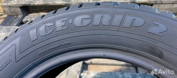 Semperit IceGrip 2 205/55 R16