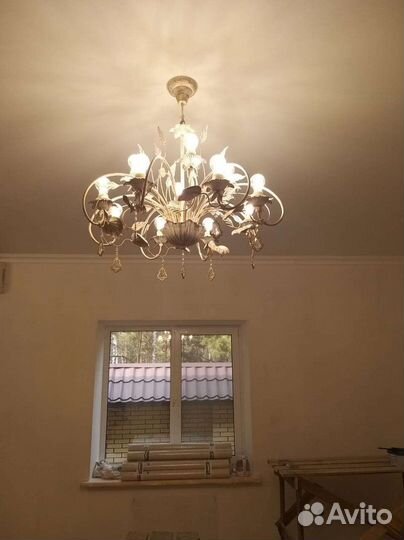 Люстра потолочная новая
