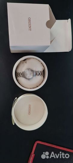 Часы женские orient