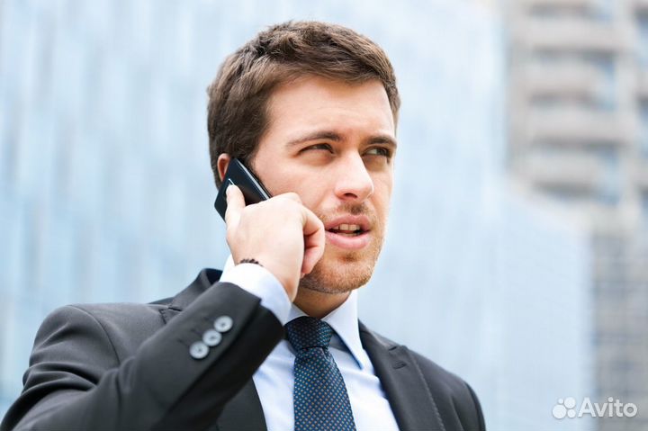 Оператор на телефон