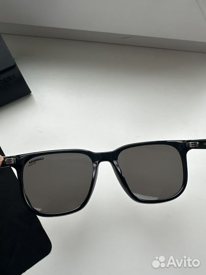 Солнцезащитные очки carrera