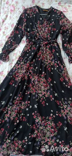 Пальто, платья