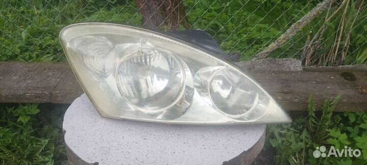 Фара передняя правая ceed
