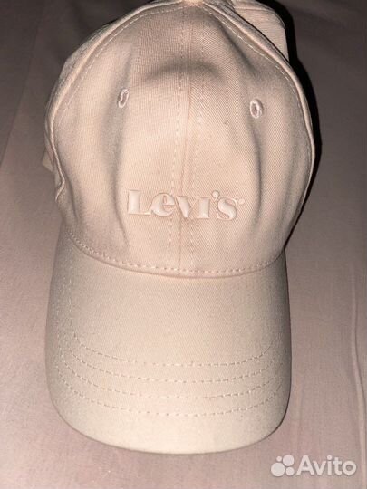Кепка levis
