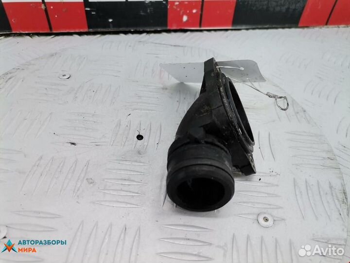 Корпус термостата Volkswagen Golf 3 1995