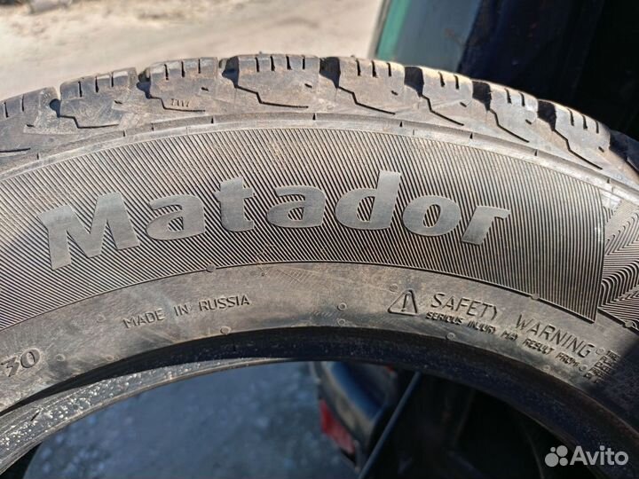 Matador MP 30 Sibir Ice 2 215/65 R16