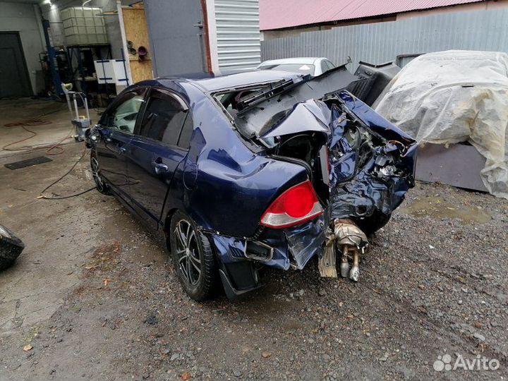 В разбор honda civic 2006 год. МКПП