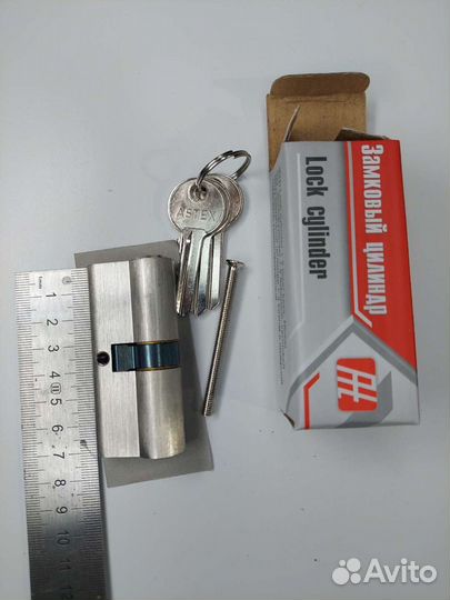 Замок врезной дверной под нажимной гарнитур