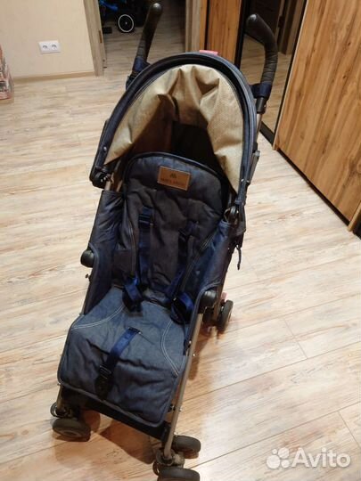 Прогулочная коляска трость maclaren