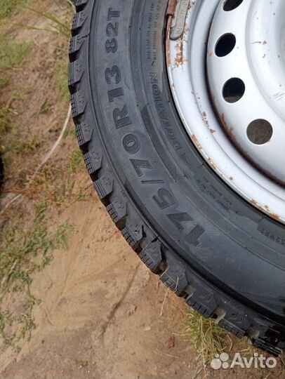 R13 Nordman 5 175/70, PCD 4x98 DIA 12