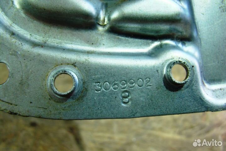 Volvo XC90 Стеклоподъемник передний правый