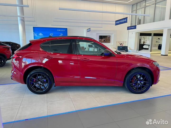 Alfa Romeo Stelvio 2.0 AT, 2019, 88 500 км