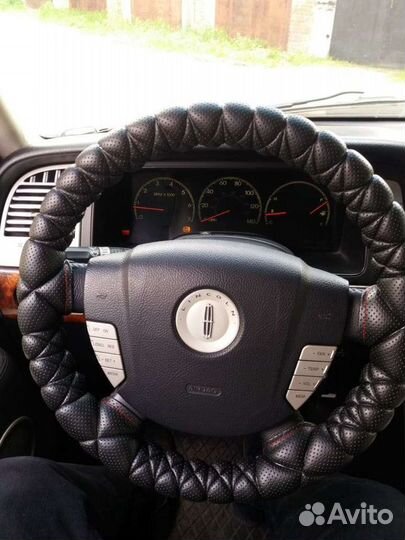 Кожаная оплетка руля ручной работы на любое авто