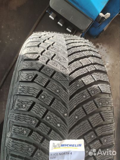 Michelin X-Ice North 4 SUV 285/40 R20 108T