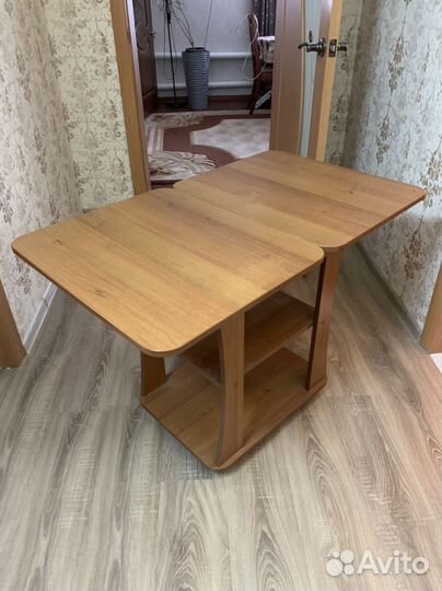 Столик