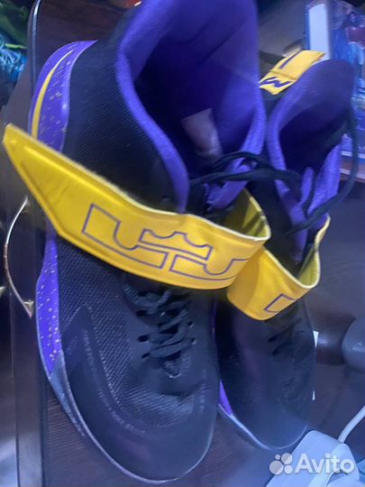 Кроссовки lebron James