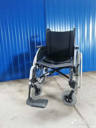 Инвалидная коляска новая