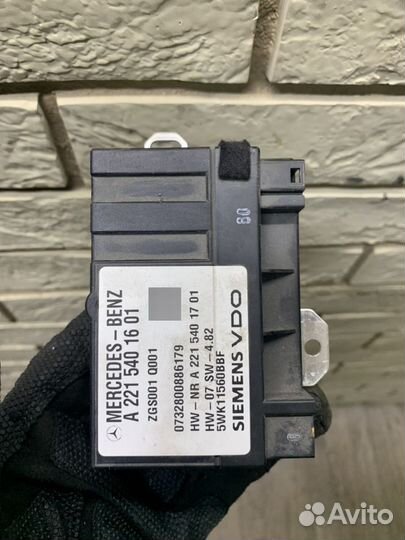 Mercedes W 204 Блок электронный