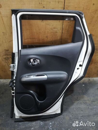 Дверь задняя правая Nissan Juke YF15