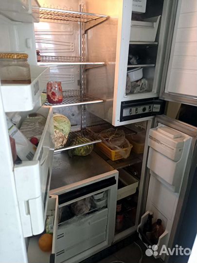 Холодильник бу whirlpool sbs