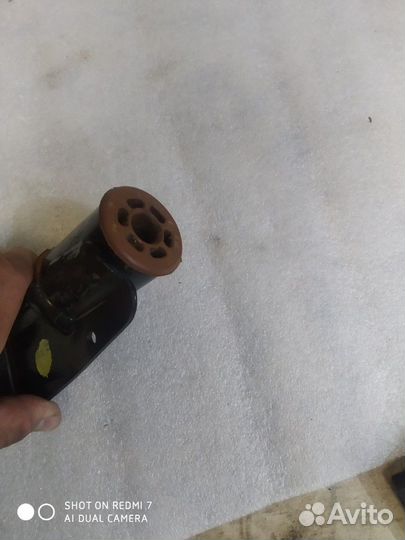 Кранштейн глушителя Jeep Grand Cherokee wj