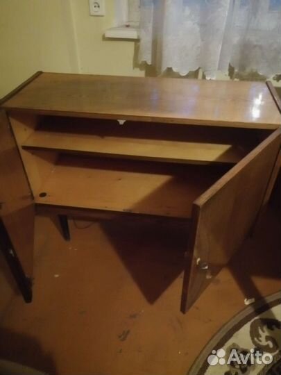Тумбочка советская