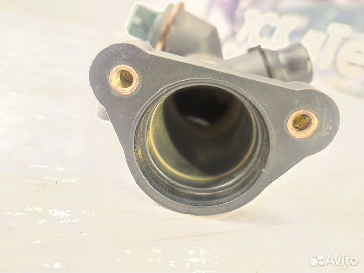 Корпус термостата Volkswagen Passat B5