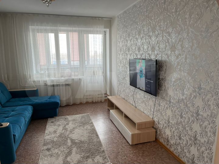 2-к. квартира, 46 м², 8/10 эт.